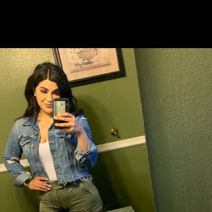 Meet your Posher, Marisol